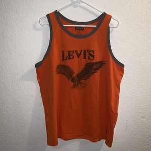 5/$25 SALE 🌟 Levi’s Orange Eagle Tank Top